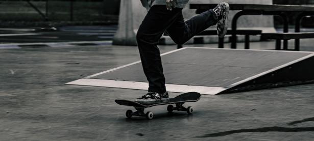 RNG前途光明！，JackeyLove新星大比分获胜表现突出上演精彩一战